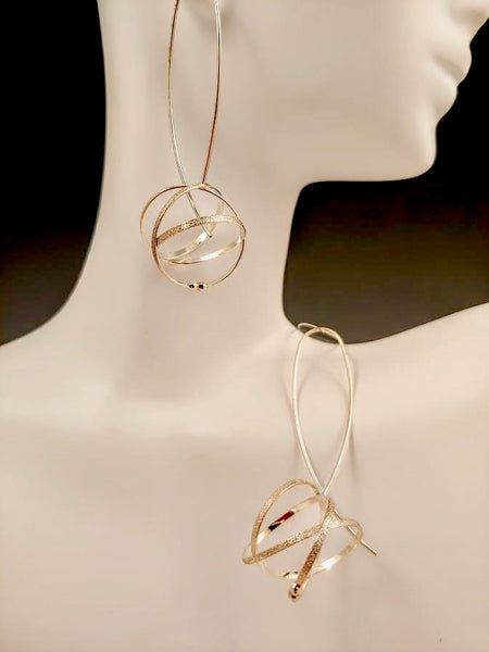 Large Mobius Wishbone Earring