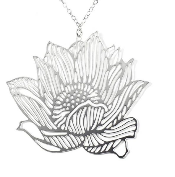 "Lotus" Necklace