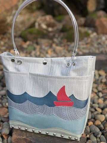 "Ocean/Boat" Traveler Bag